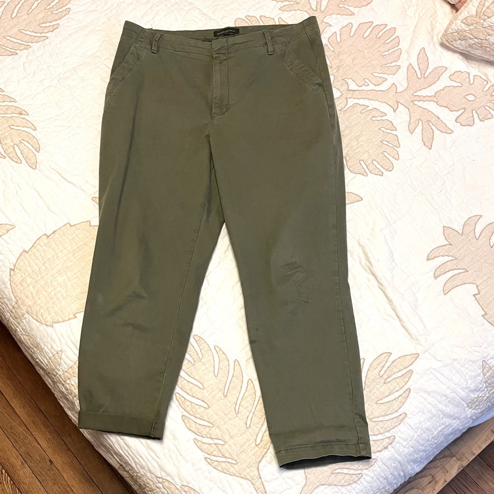 Banana Republic Slim Fit Chinos 14